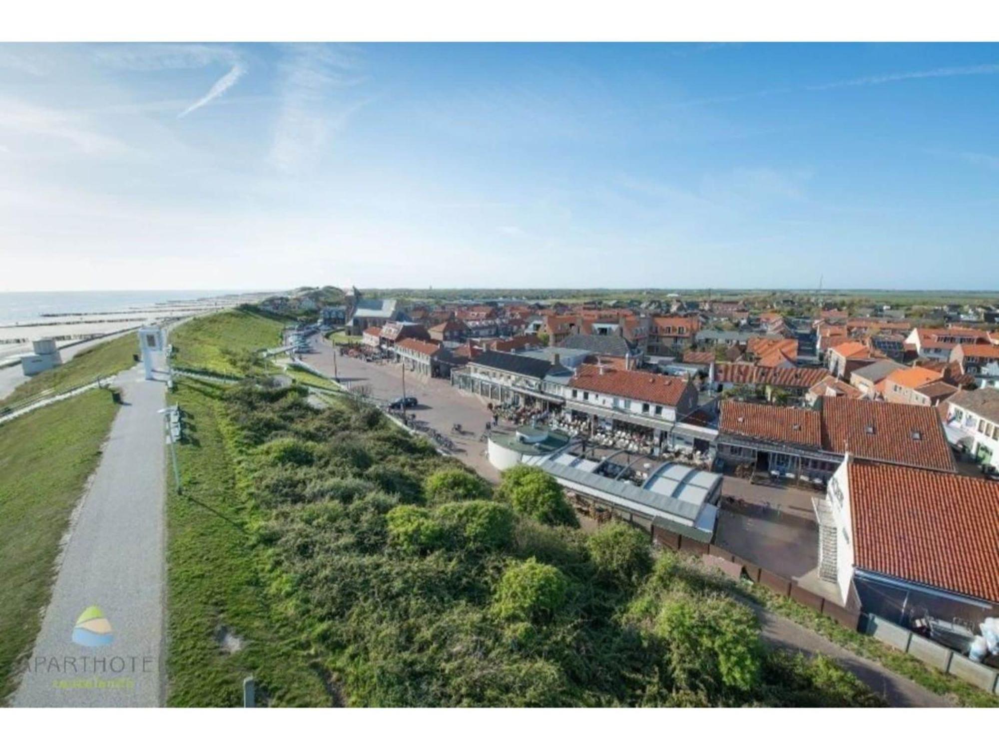 Lush Apartment In Zoutelande Near Beach Eksteriør billede